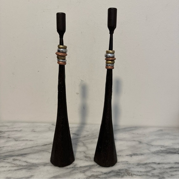 hand made Other - Luis Marques Handmade Modern
Minimalist Style Iron W/ Metal
Rings Candlestick